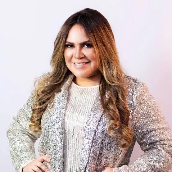 Sarah Farias